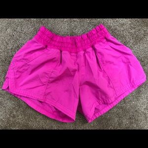 Lululemon Women Shorts Size 4